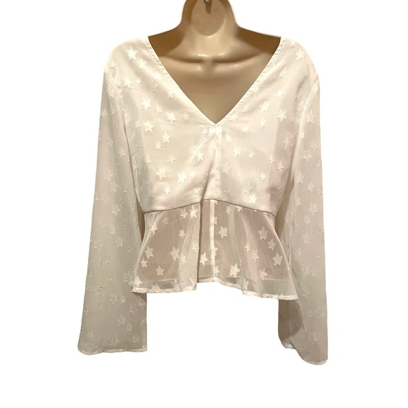 Renvy White Crop Blouse Boho Bohemian Star Details Size Small - Picture 11 of 11